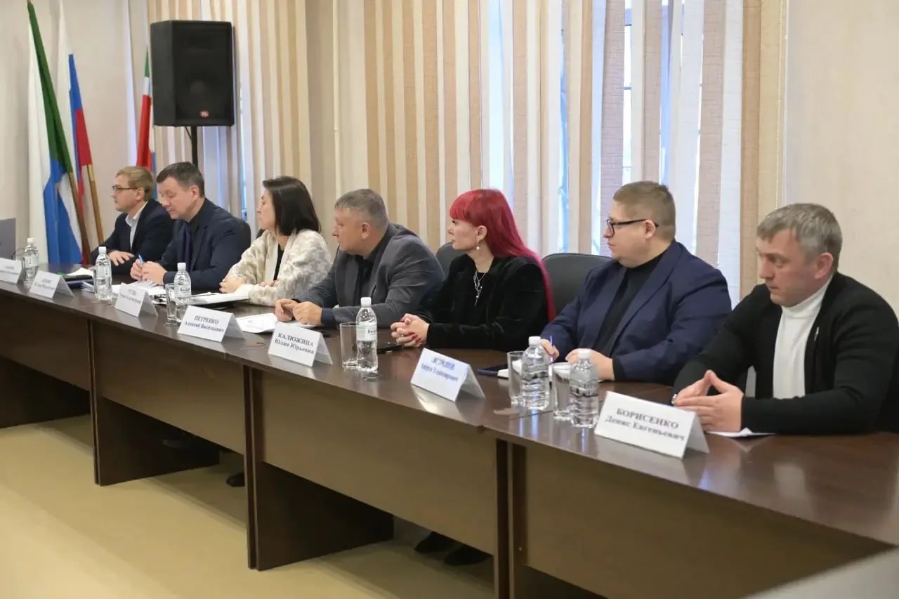 Курсанты программы «Герои Vостока» проходят предзащиту выпускных квалификационных работ Курсанты программы «Герои Vостока» проходят предзащиту выпускных квалификационных работ