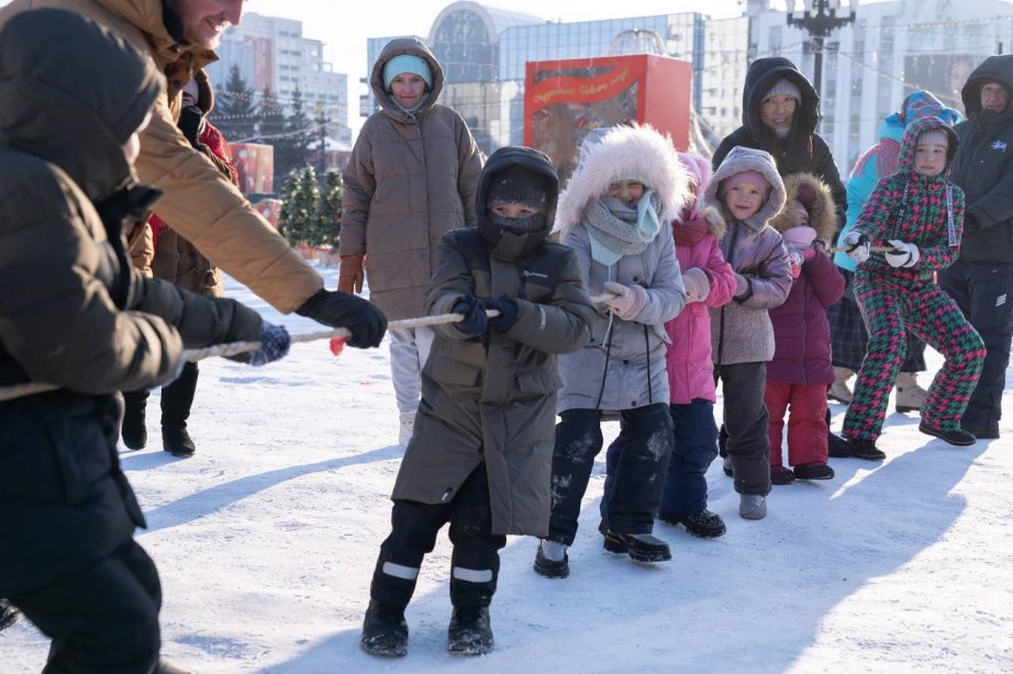 Жителей и гостей Хабаровска приглашают на новогодние гулянья Жителей и гостей Хабаровска приглашают на новогодние гулянья