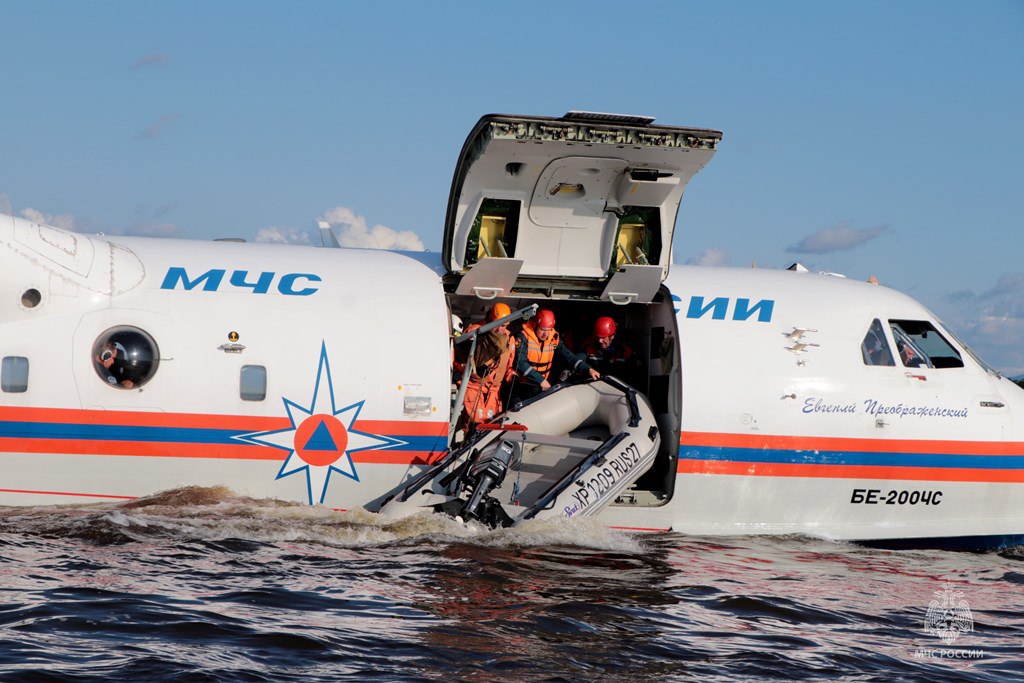 Два поисково-спасательных отряда МЧС России вошли в тройку лучших в Дальневосточном федеральном округе Два поисково-спасательных отряда МЧС России вошли в тройку лучших в Дальневосточном федеральном округе