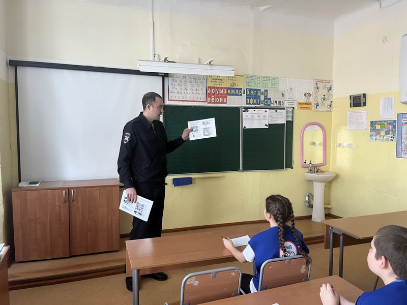 Правила дорожного движения без скуки: три события о том, как учат безопасному движению в Хабаровском крае Правила дорожного движения без скуки: три события о том, как учат безопасному движению в Хабаровском крае