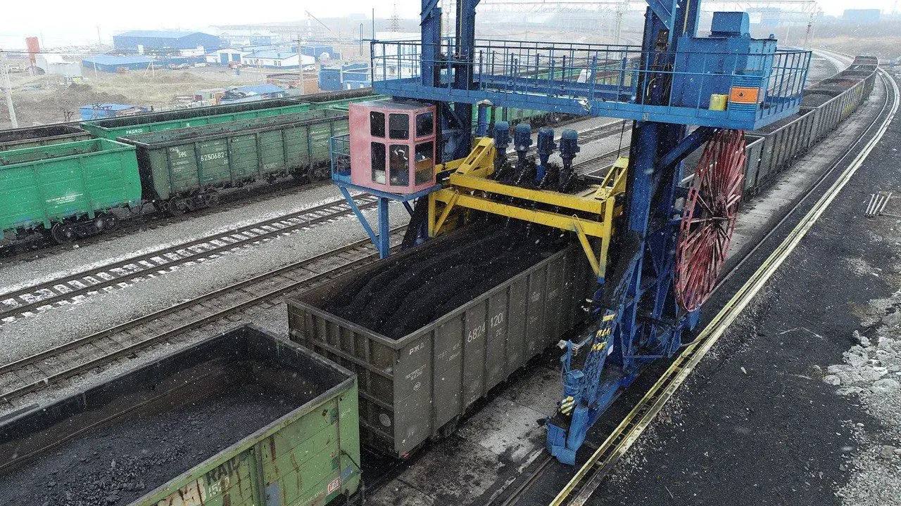 Компания «Дальтрансуголь» — стратегический партнёр правительства Хабаровского края — объявила о ребрендинге Компания «Дальтрансуголь» — стратегический партнёр правительства Хабаровского края — объявила о ребрендинге