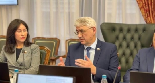 Выступил на очередном заседании рабочей группы по подготовке федерального закона о едином преференциальном режиме для Дальнего Востока и Арктики