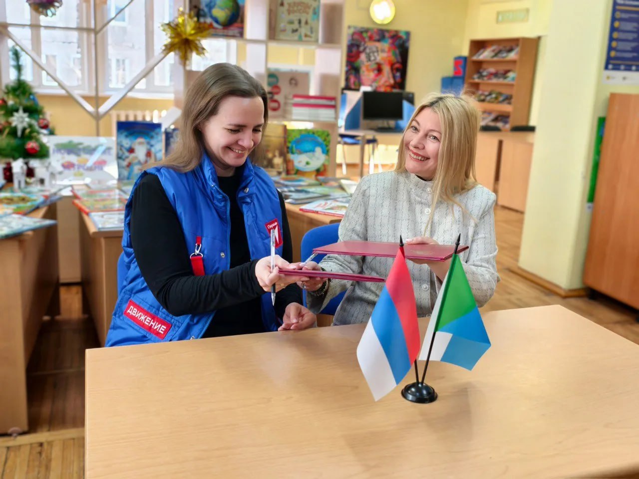 Две крупнейшие библиотеки края в 2025 году подписали соглашение с «Движением Первых» Две крупнейшие библиотеки края в 2025 году подписали соглашение с «Движением Первых»