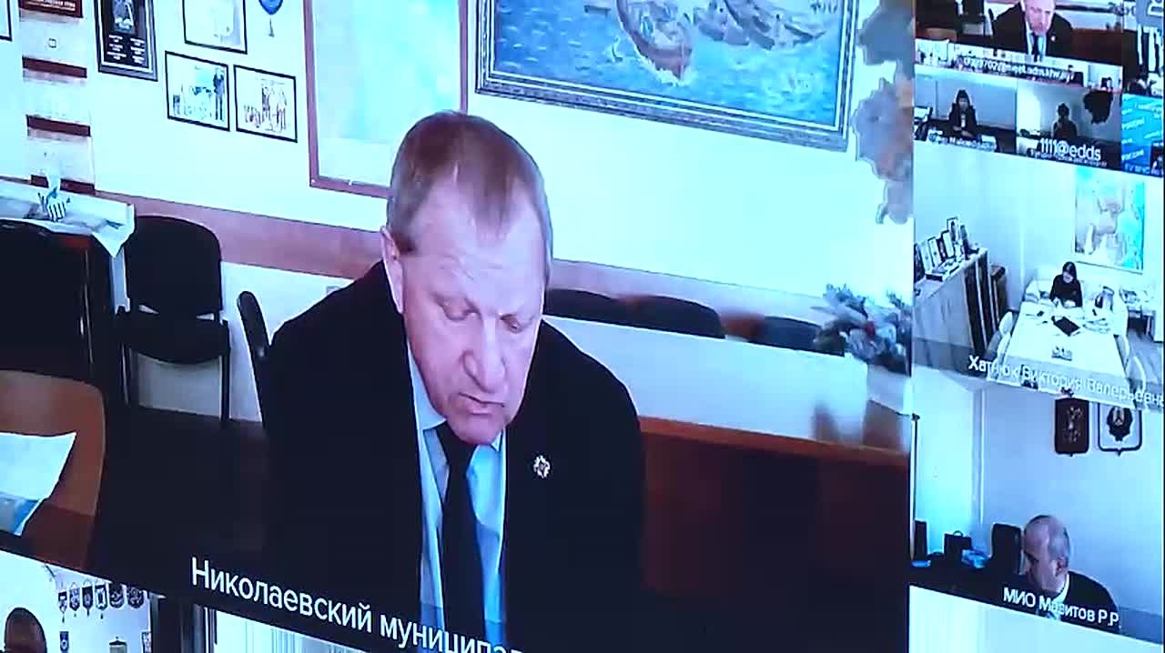 Внеочередное заседание комиссии по ЧС провели в правительстве Хабаровского края по поручению губернатора Дмитрия Демешина из-за ситуации в Николаевском районе