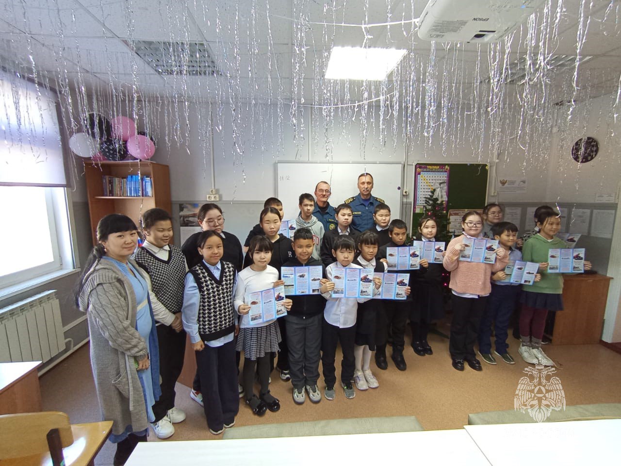 Перед праздниками жителям Хабаровского края напоминают о безопасности на льду Перед праздниками жителям Хабаровского края напоминают о безопасности на льду