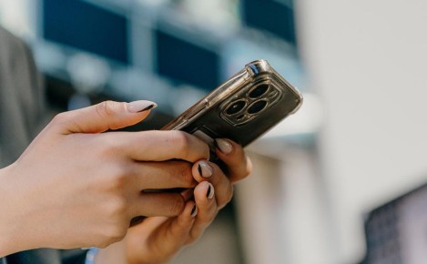 ������������ ���������� ���������� WhatsApp*