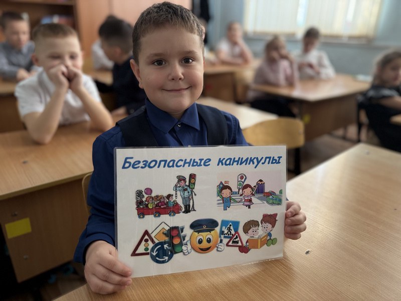 В Вяземском районе сотрудники Госавтоинспекции провели профилактическое мероприятие «По зимним дорогам» В Вяземском районе сотрудники Госавтоинспекции провели профилактическое мероприятие «По зимним дорогам»