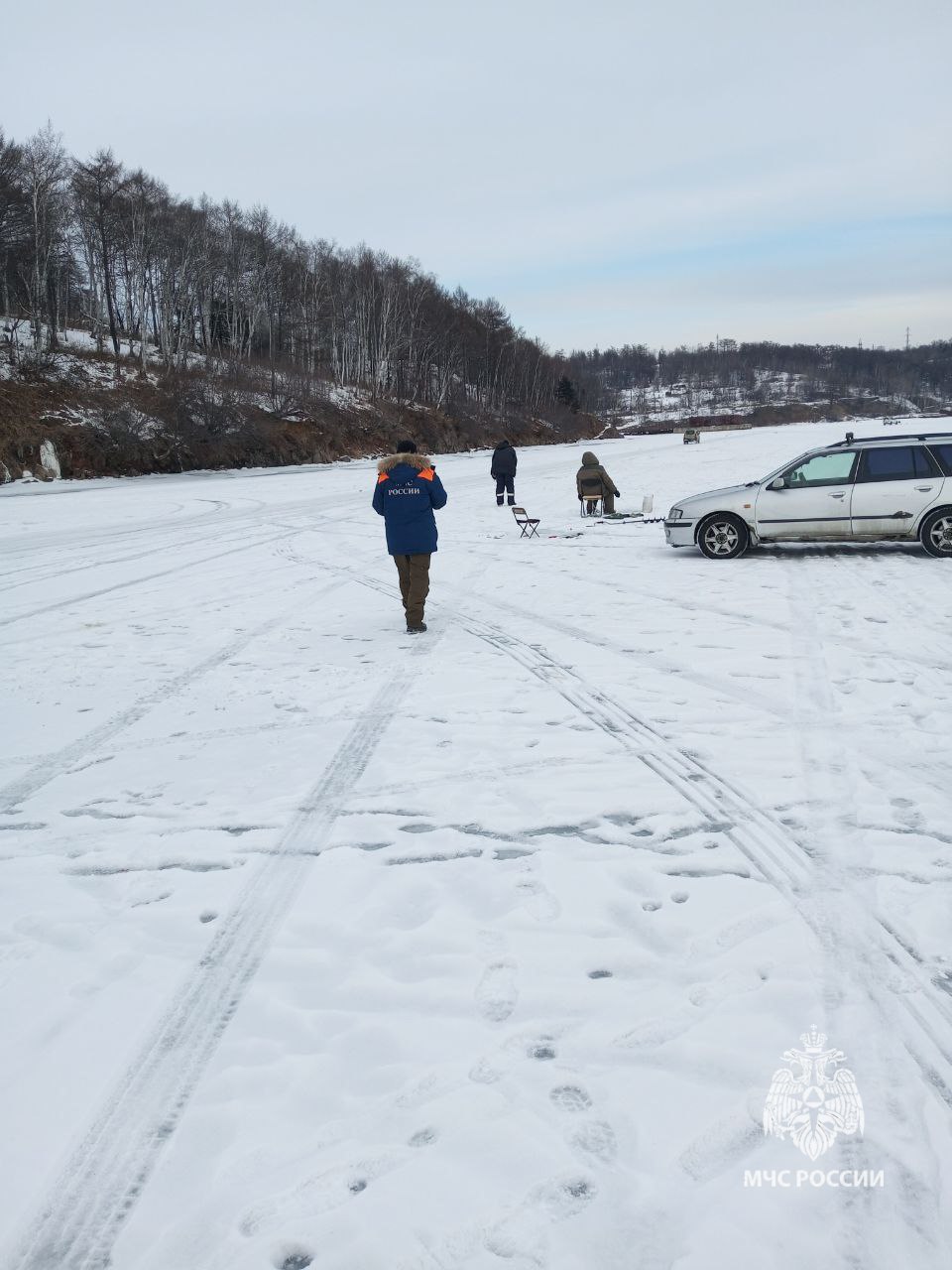 Инспекторы ГИМС МЧС России напоминают, что самая безопасная рыбалка с берега Инспекторы ГИМС МЧС России напоминают, что самая безопасная рыбалка с берега