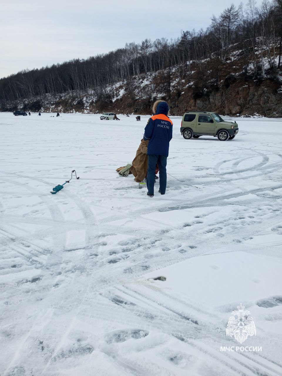 Инспекторы ГИМС МЧС России напоминают, что самая безопасная рыбалка с берега Инспекторы ГИМС МЧС России напоминают, что самая безопасная рыбалка с берега