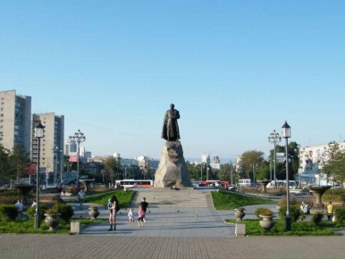 КАК НОВЫЙ ГОД ШАГАЕТ ПО ПЛАНЕТЕ