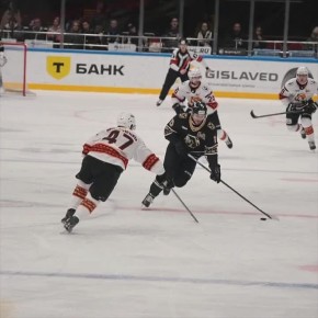 Хоккейный клуб «Адмирал» начал новый год с победы