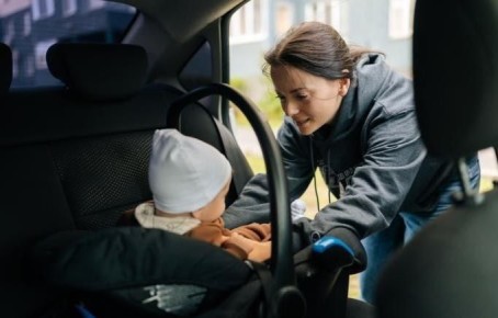 Штраф за перевозку детей без автокресел увеличили в два раза