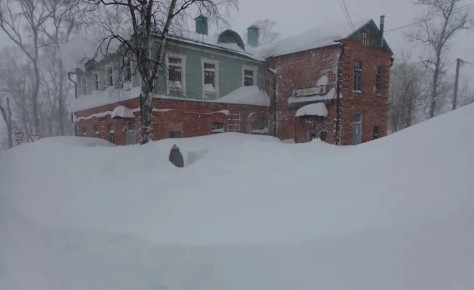 Николаевск-на-Амуре засыпало снегом
