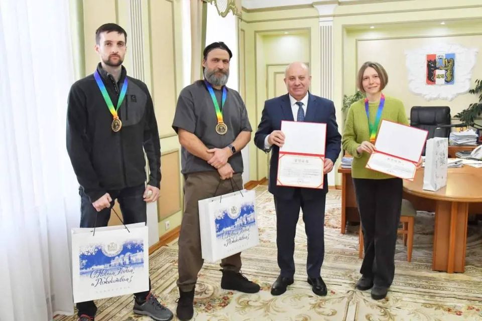 ������ �������: ������ ������� � ������������ �����������-������������, ������� �������� ����������� ����� � ������ �� ���������� ������������� �������� ������� � ������� ����� � �������