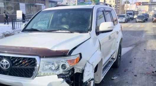 20.01.2026 � 13 ����� 51 ����� � �.���������� �� ������ ���. ������� � ������ �. 2, �������� ������������� �������� �Toyota vitz�, �� ������� ������ ������������� �������� �Toyota Land Cruiser�, ����� ���� ���������...