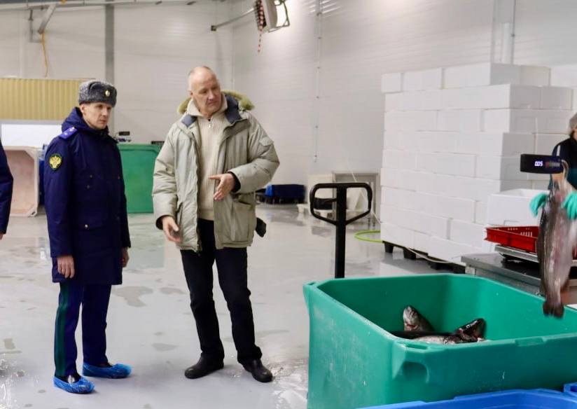 Сегодня прокурор Хабаровского края Виталий Степанов в рамках рабочей поездки посетил район имени Лазо Сегодня прокурор Хабаровского края Виталий Степанов в рамках рабочей поездки посетил район имени Лазо