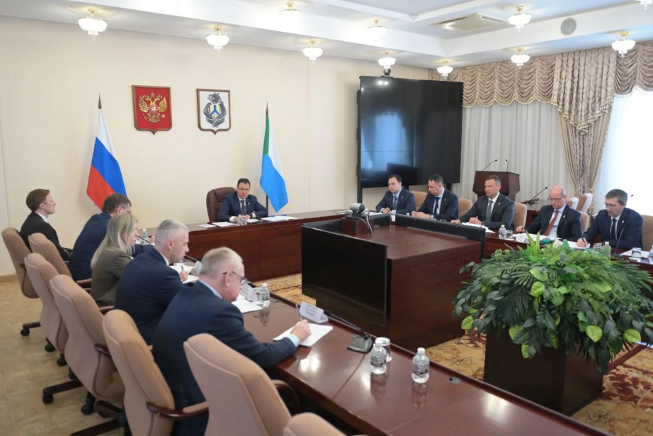 Акции Хабаровского судостроительного завода переданы в собственность краевого Центра содействия и поддержки промышленности