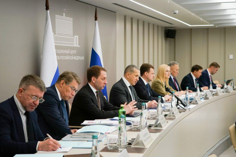 Развитие микроэлектроники на Дальнем Востоке рассмотрели на заседании Правительственной комиссии под председательством полпреда Президента РФ в ДФО Юрия Трутнева