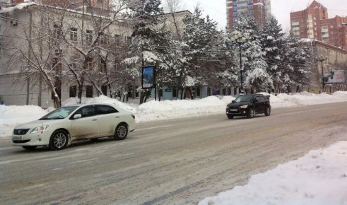 За гололёд в центре Хабаровска оштрафован сотрудник МБУ «Южное»