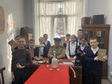 � ������ ������ �������� �������� ��������������� ����������, ����������� �������� ����� ������� ������ � �������� �����