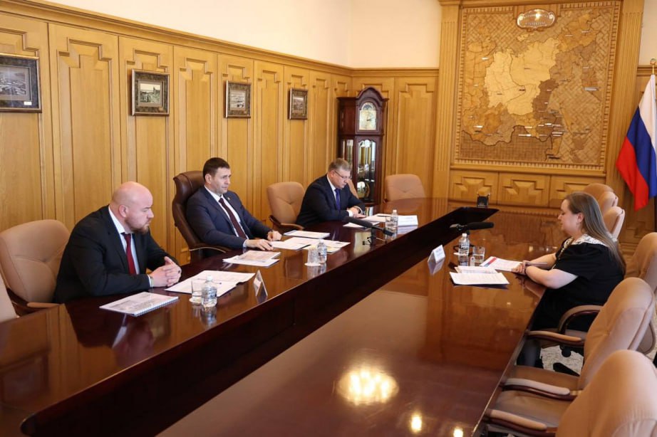 На социальную поддержку семей с детьми в Хабаровском крае в 2026 году из краевого бюджета направят 4,99 млрд рублей