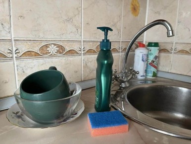 Спокойный взгляд на кухонные губки: как сохранить чистоту и здоровье