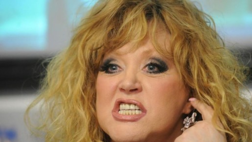 Государство проверяет законность владений Аллы Пугачёвой