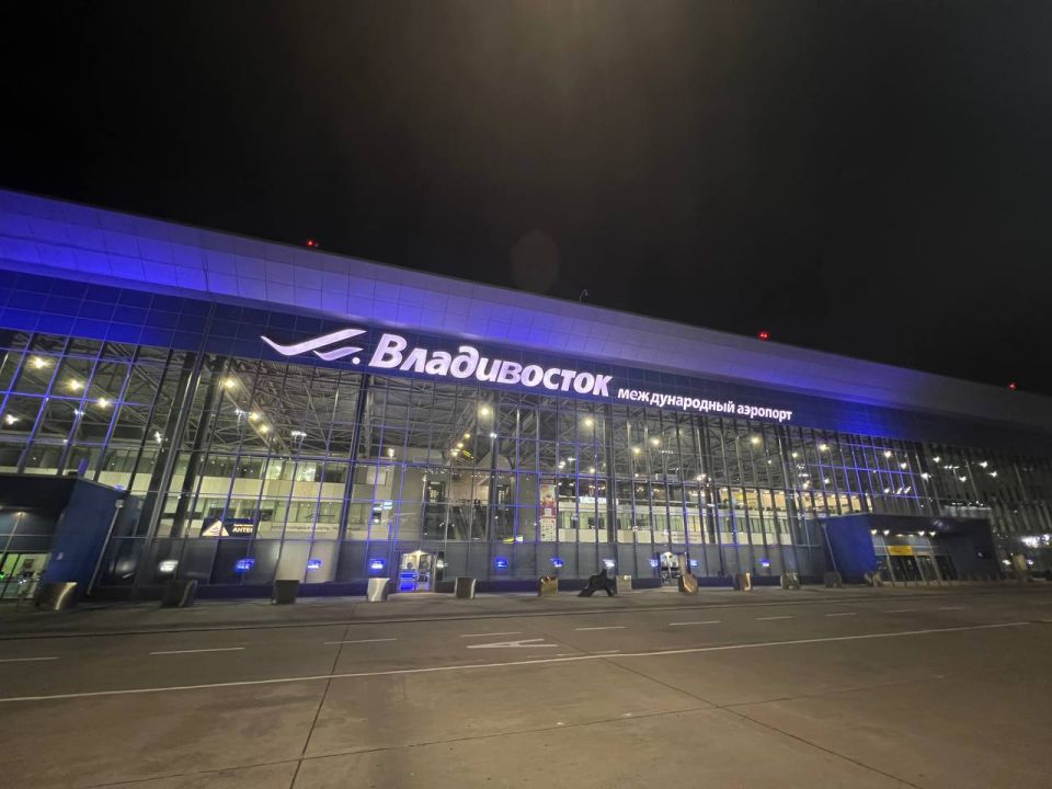 Аэропорт Владивостока увеличил пассажиропоток на 11% в январе - до 233 тыс
