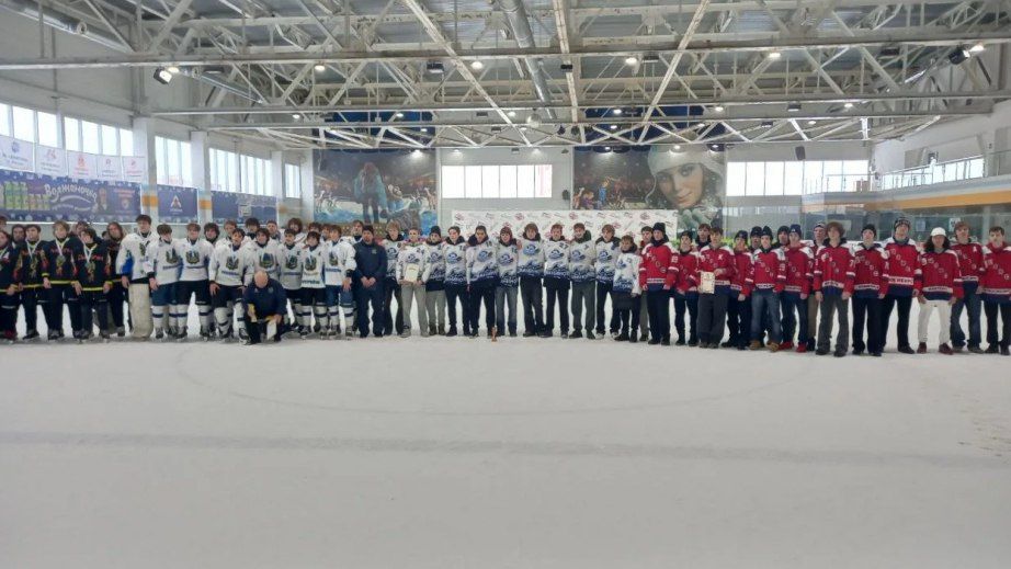 «Трансбункер» завоевал бронзу «Золотой шайбы»