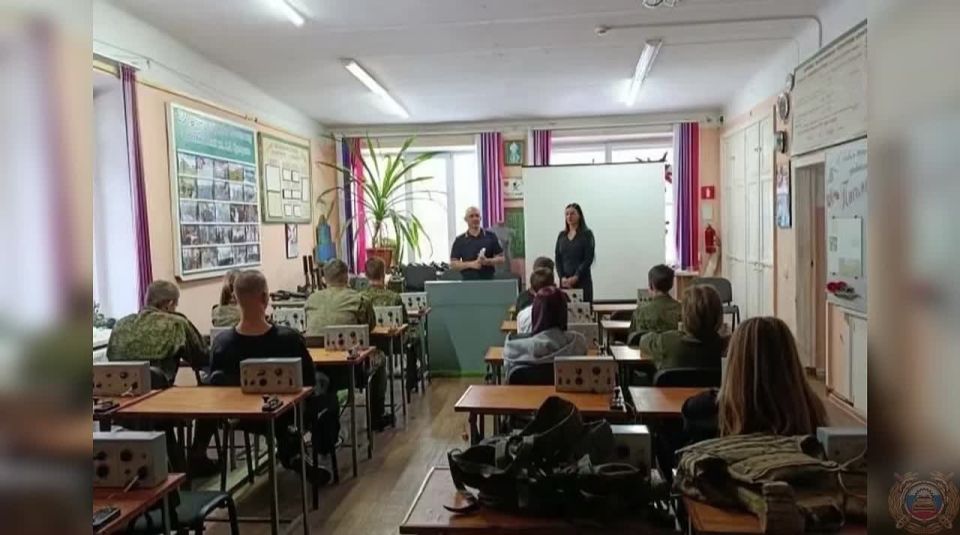 Сотрудники Госавтоинспекции города Комсомольска-на-Амуре провели мероприятия профориентационной направленности