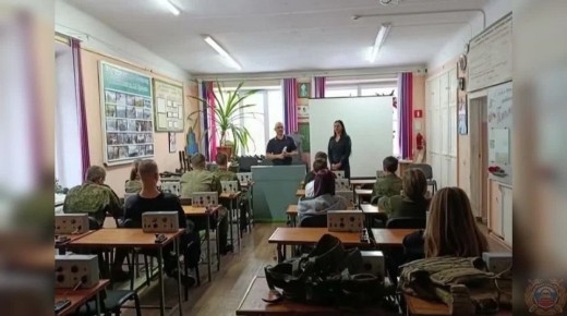 Сотрудники Госавтоинспекции города Комсомольска-на-Амуре провели мероприятия профориентационной направленности