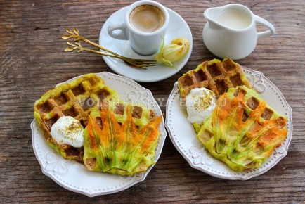 Кабачковые вафли: легкий и полезный завтрак