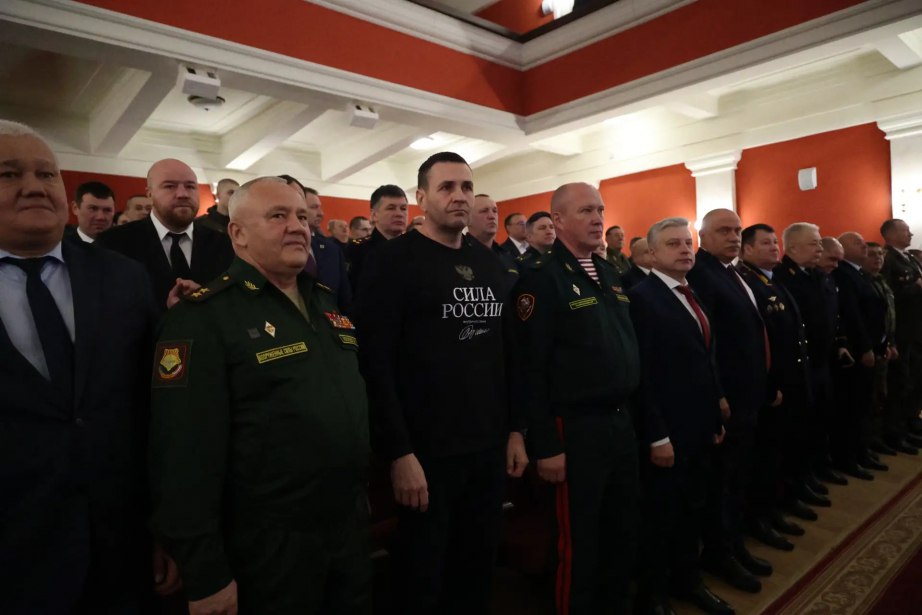 Дмитрий Демешин: «Будем достойны героизма и мужества защитников российского государства!» Дмитрий Демешин: «Будем достойны героизма и мужества защитников российского государства!»