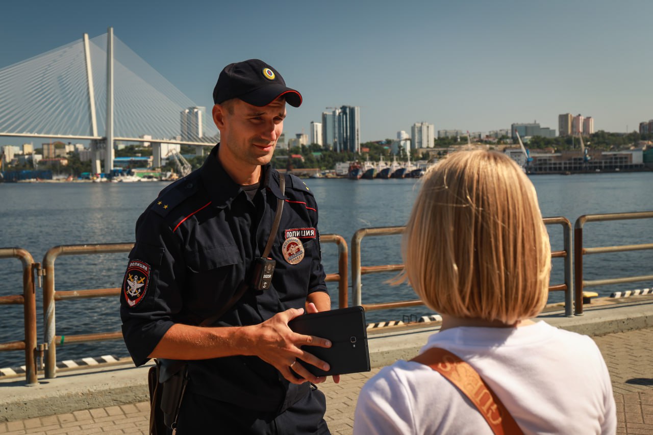 Дальневосточные транспортные полицейские — надежный щит на железнодорожных, воздушных и водных путях Дальневосточные транспортные полицейские — надежный щит на железнодорожных, воздушных и водных путях
