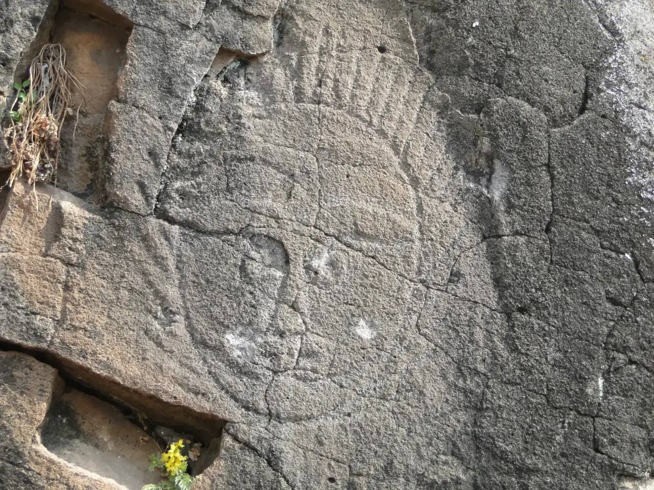 Дмитрий Демешин: Сразу несколько наболевших вопросов, на которые обращают внимание жители района имени Лазо, требуют немедленных решений Дмитрий Демешин: Сразу несколько наболевших вопросов, на которые обращают внимание жители района имени Лазо, требуют немедленных решений