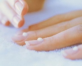 Эффективные способы удаления кутикулы с ногтей