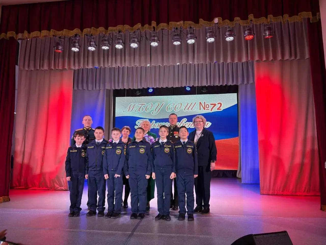 В Хабаровске военные следователи СК России приняли участие в торжественном мероприятии В Хабаровске военные следователи СК России приняли участие в торжественном мероприятии