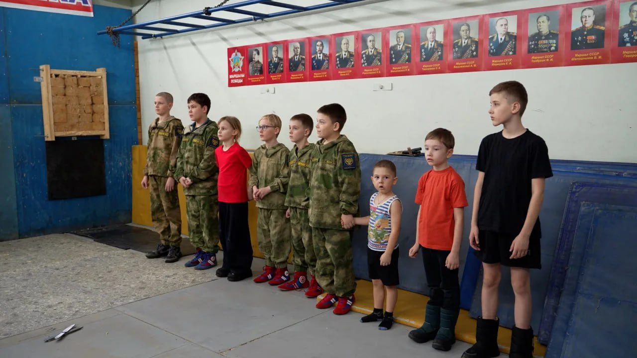 Хабаровские ветераны СВО получили возможность трудоустроиться тренерами по спортивному метанию ножа Хабаровские ветераны СВО получили возможность трудоустроиться тренерами по спортивному метанию ножа