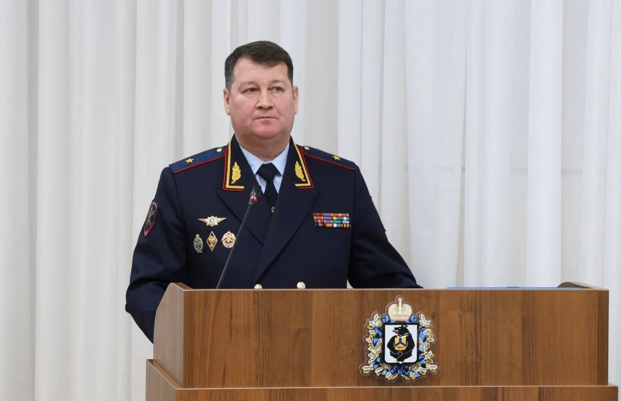 Прокурор края Виталий Степанов принял участие в очередном заседании Законодательной Думы региона Прокурор края Виталий Степанов принял участие в очередном заседании Законодательной Думы региона