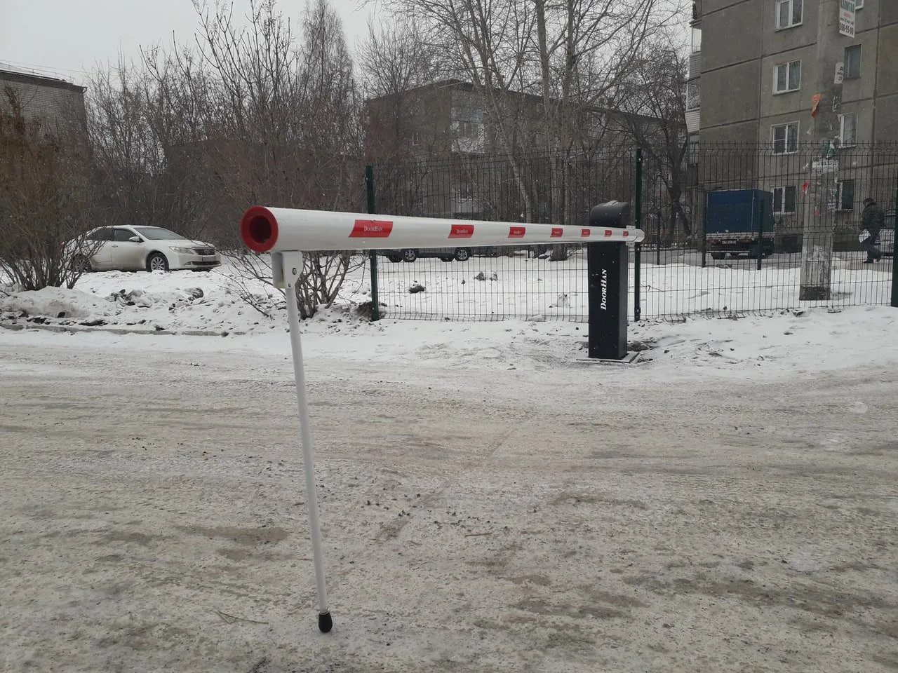 Проблему ограждения дворов обсудили депутаты в Хабаровске