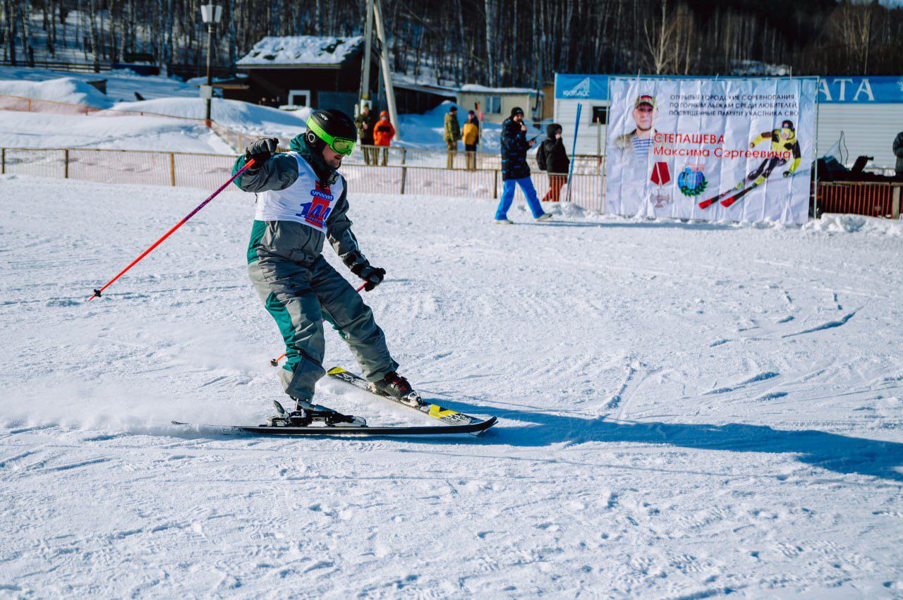 Он уже покорил сноуборд. Теперь — лыжи и золото! Он уже покорил сноуборд. Теперь — лыжи и золото!
