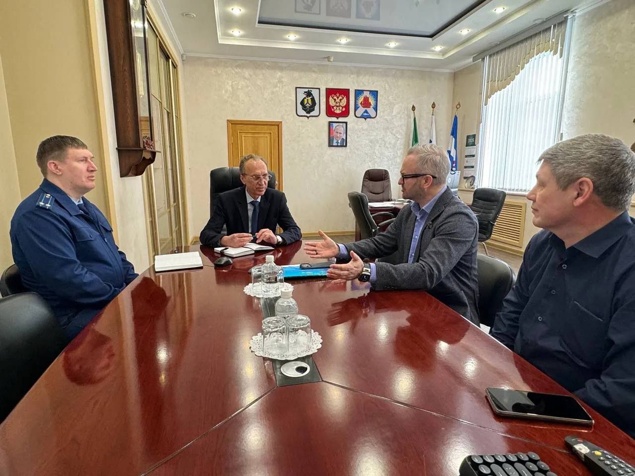 В Хабаровском крае проведен прием предпринимателей В Хабаровском крае проведен прием предпринимателей