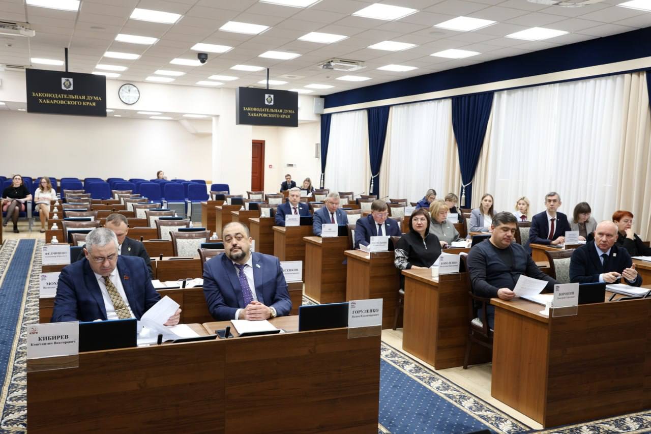 Александр Жорник: Провёл заседание комитета Законодательной Думы Хабаровского края по вопросам строительства, жилищно-коммунального хозяйства и топливно-энергетического комплекса Александр Жорник: Провёл заседание комитета Законодательной Думы Хабаровского края по вопросам строительства, жилищно-коммунального хозяйства и топливно-энергетического комплекса