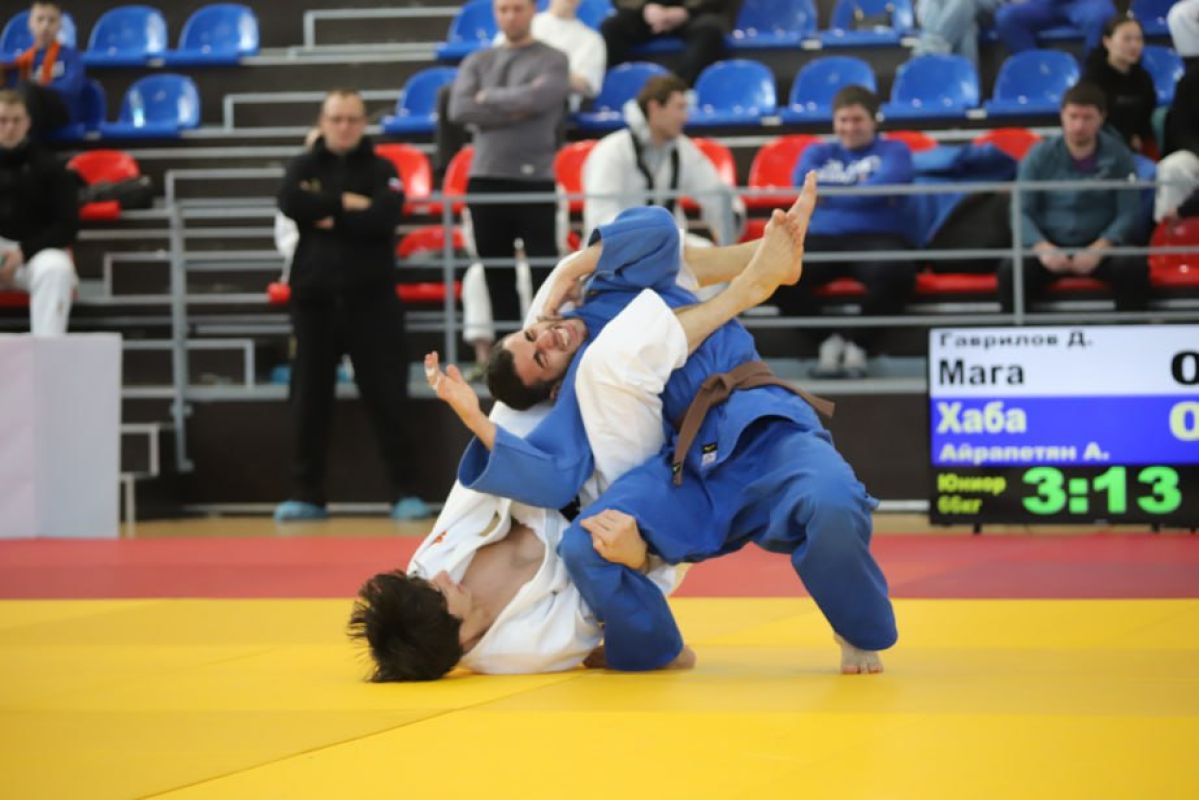 Хабаровск собрал сильнейших спортсменов ДФО на шести чемпионатах