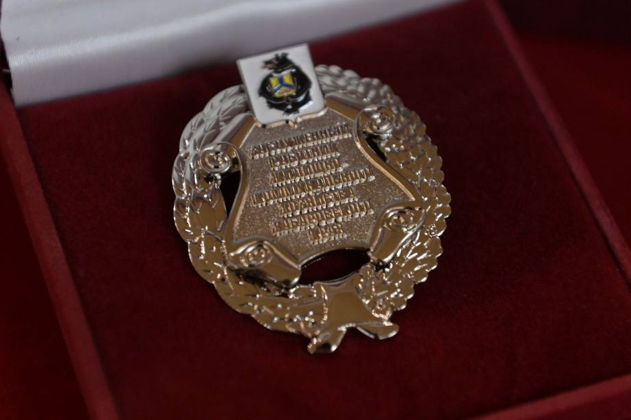 Лучших представителей отрасли ЖКХ и бытового обслуживания наградили в Хабаровском крае Лучших представителей отрасли ЖКХ и бытового обслуживания наградили в Хабаровском крае