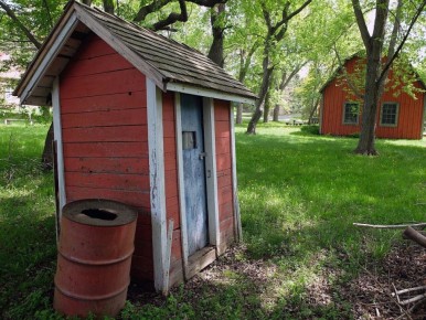 Мифы и реальность: стоит ли использовать человеческие отходы в качестве удобрения?