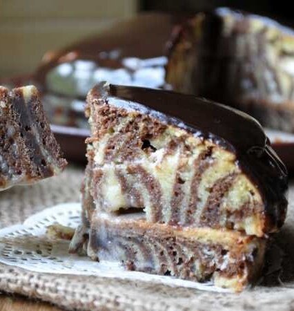 Волшебство вкуса: как приготовить торт "Зебра" с нежным кремом