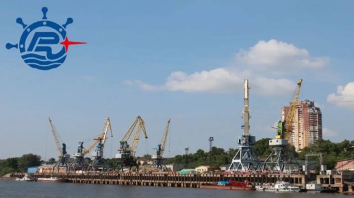 Хабаровский речной торговый порт - среди лидеров отрасли