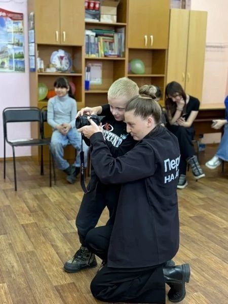 В городе Юности полицейские в рамках акции «Каникулы с полицейским» провели мероприятия для детей