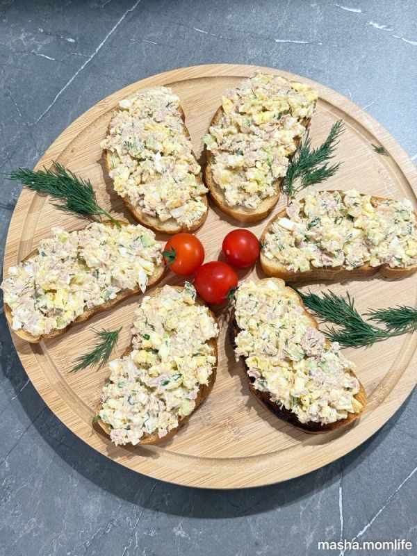 Бутерброды с тунцом: быстро, просто и вкусно
